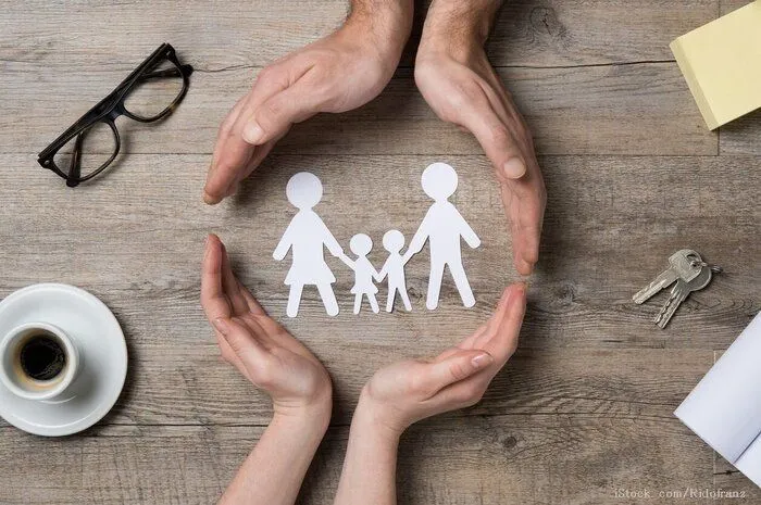 共働き夫婦の家選び:通勤の便利さと快適な住環境、両立の秘訣