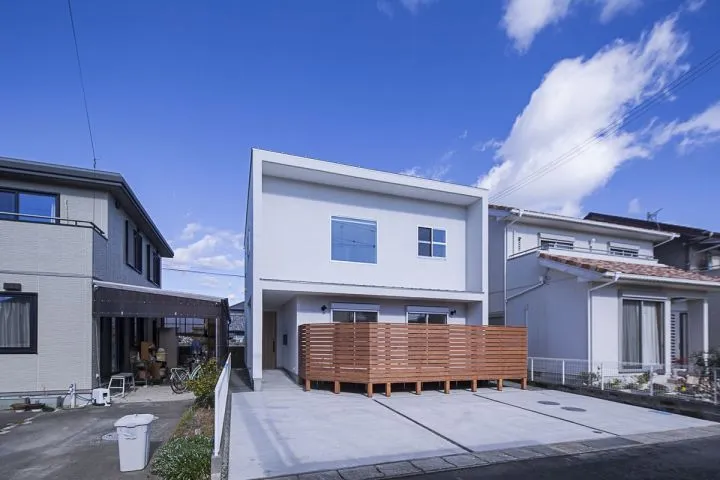 ハウスメーカーと工務店の違いと選び方