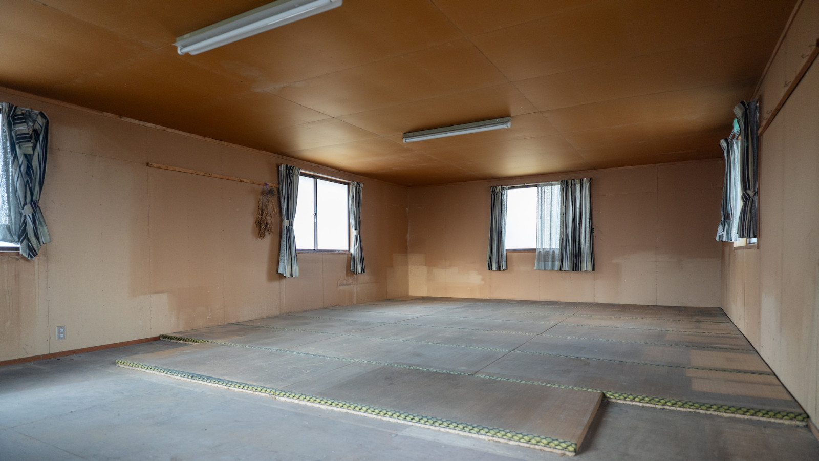 二階建ての小屋