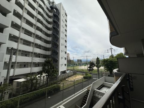 バルコニーからの眺望◎