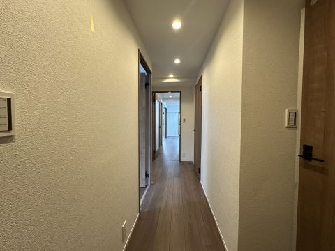 広々として収納スペースがしっかりとある玄関◎