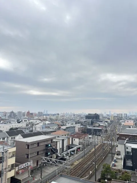 6階からの眺望です。陽を遮るものがないので、陽当り・風通しも良好です。