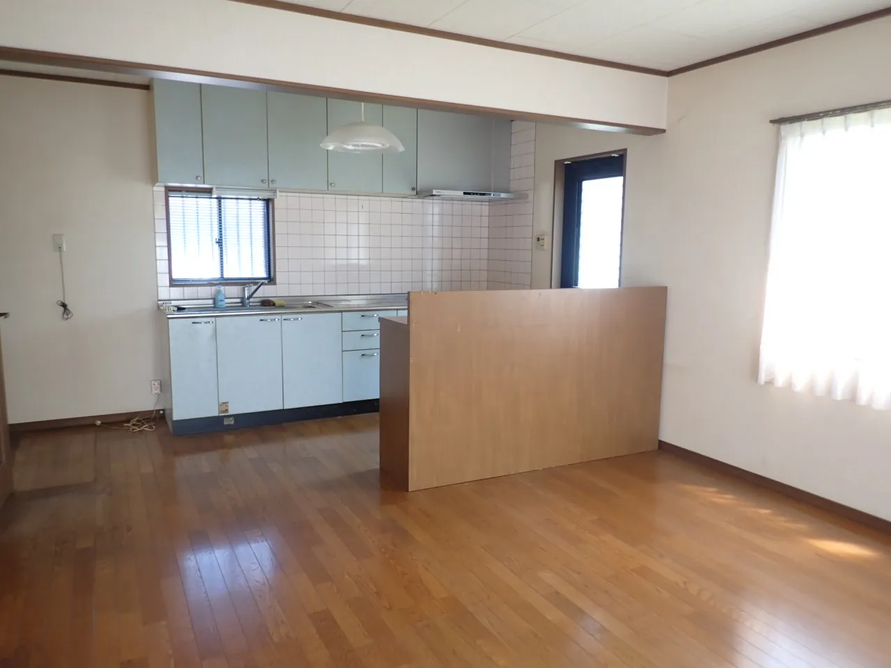 ２面採光ですので、明るく風通しのいい爽やかなお部屋になります。