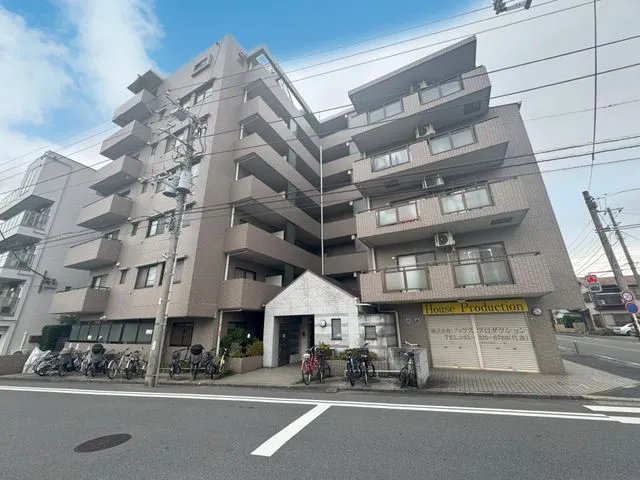【１９９６年１２月】横浜駅から平坦１４分の好立地。利便性の高い住環境が暮らしにゆとりをもたらします！