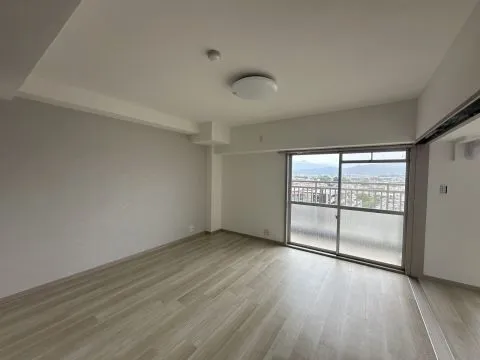 約15帖の家族の憩いの場◎