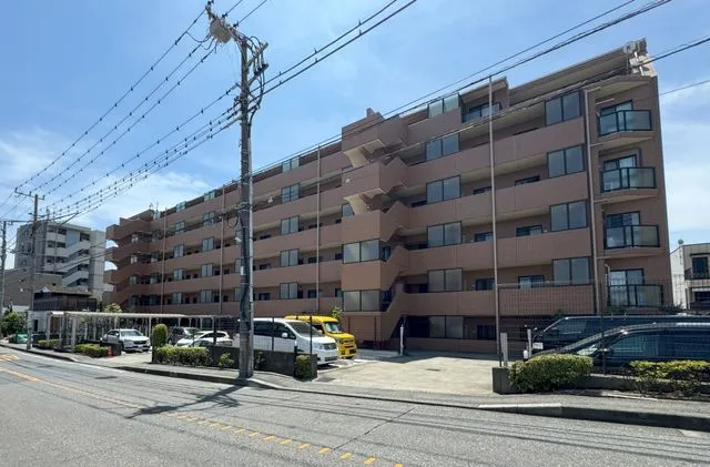 【２０００年２月築】綱島商店街やアピタテラスなど、暮らしに便利な施設が揃う住環境が人気のエリアです！