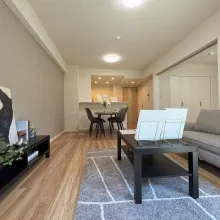 【リビング】家族との大切な時間を過ごすLDK。リノベ済につき綺麗なお部屋で新生活をスタートできます!
