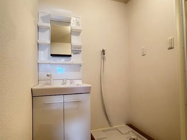風邪をひいた時でも髪が洗えるシャンプー水栓完備です！