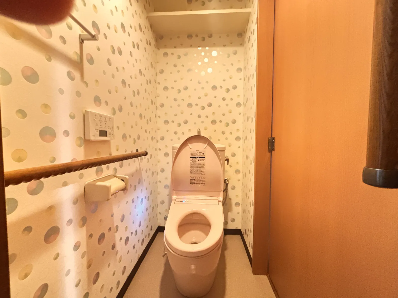 トイレです。リフォームやリノベーションもご相談ください。