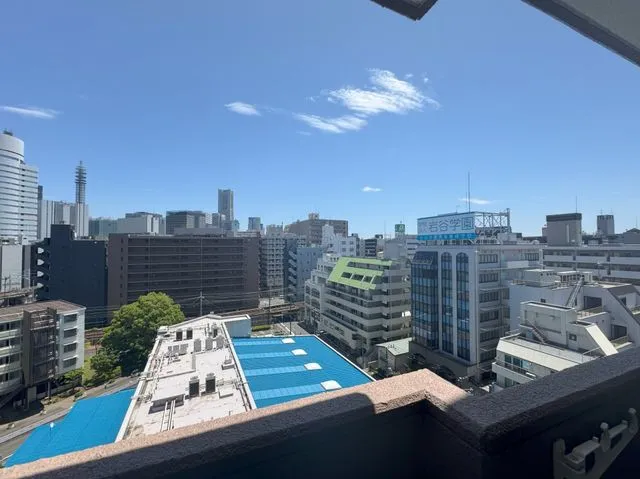 【眺望】前面に視界を遮る建物がないため、開放感ある眺望をお楽しみいただけます！