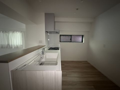 広々としたキッチン◎カウンターキッチンなので、お子様の様子を伺いながらお料理ができます◎