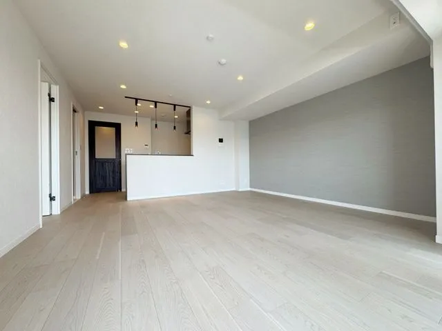 【リビング】室内フルリフォーム完了済みのためいつでもご見学頂けます♪