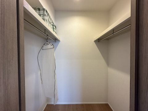 大容量に収納が出来る、ウォークインクローゼット◎