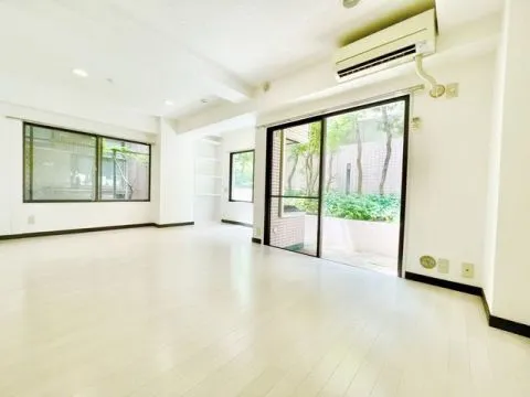 専用庭付きの1LDK♪
