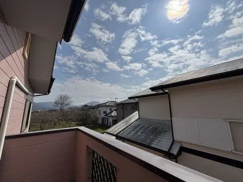 住戸からの眺望です。日当たり良好です。