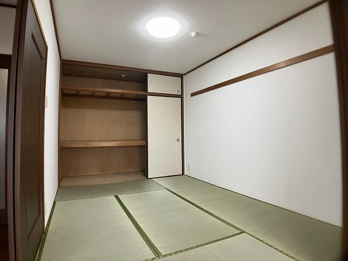 和室は約6帖とゆとりのあるスペースで家族の主寝室にもおすすめです。