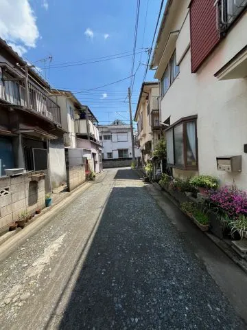 北東側私道