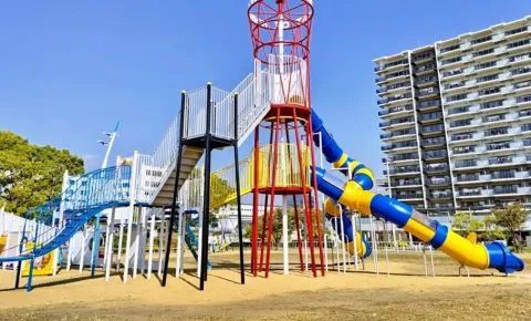 南公園も徒歩8分で行けます♪