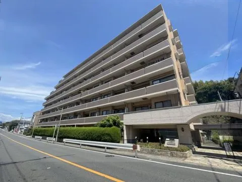 【２０００年６月築】利便性と穏やかさが共存する藤沢エリア。商業施設が充実する藤沢駅から徒歩圏内です！