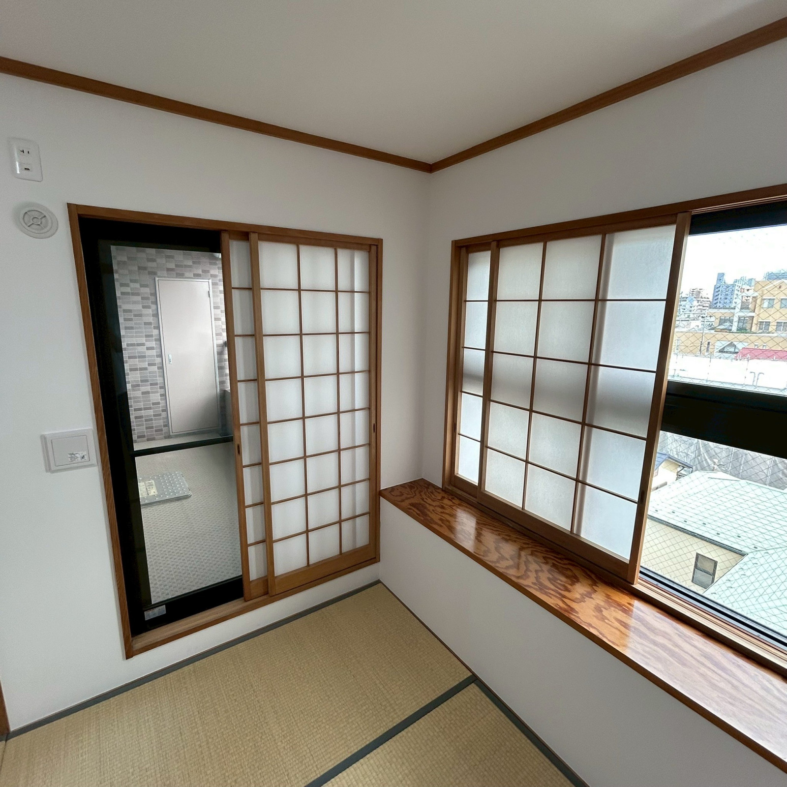 和室6帖：南側バルコニーへつながってます