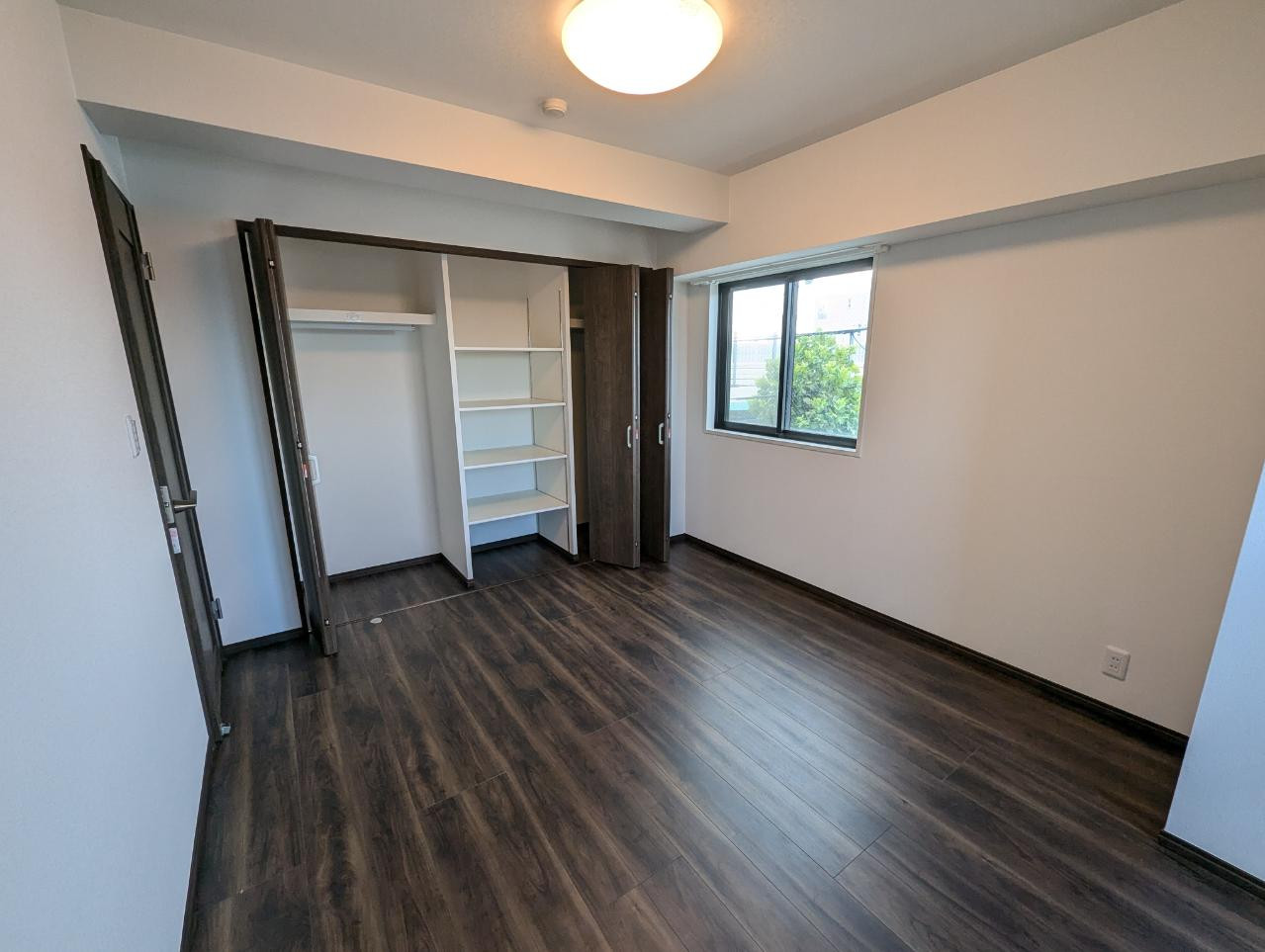 寝室に利用してください。