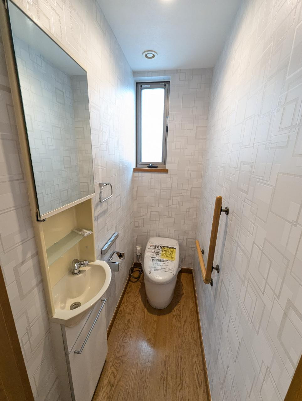 トイレは２カ所あります