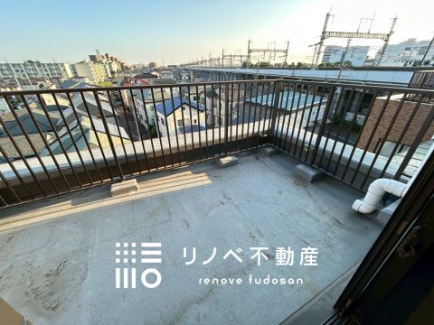 広々としたバルコニー