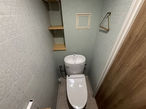 御手洗いにも見せる収納を