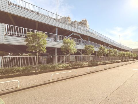 駐車場の空きは要確認です。