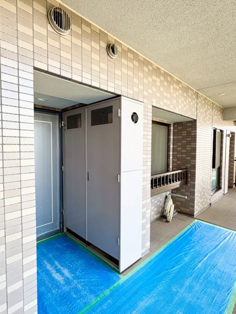 宅配ボックスがあります。外出も安心、便利！