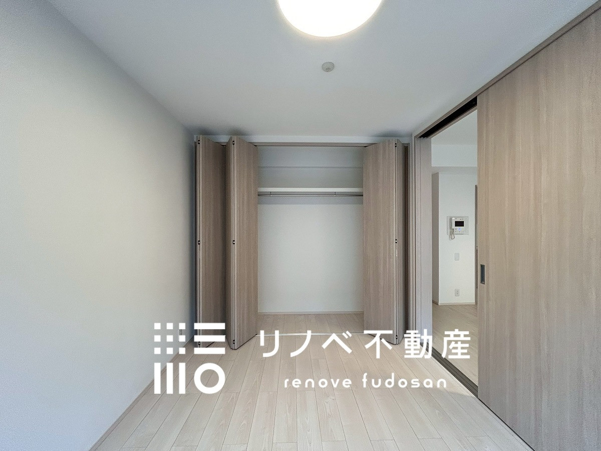 リビング横洋室 広々クローゼット付きの広い居室♪