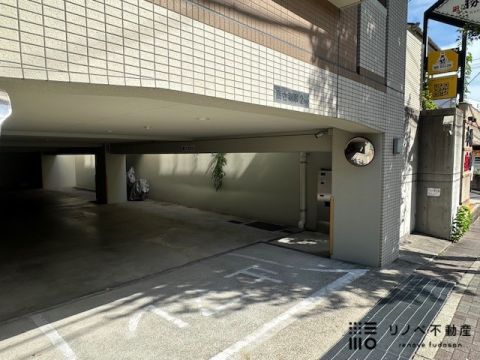 敷地内駐車場があるので、駐車場の問題も大丈夫そうですね！