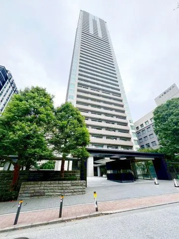 地下3階・地上45階建のタワーマンション！