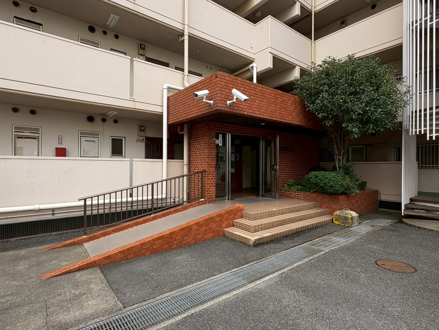 マンション入り口