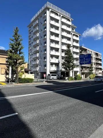 「自由が丘」駅まで徒歩11分！人気エリアに佇むマンション♪