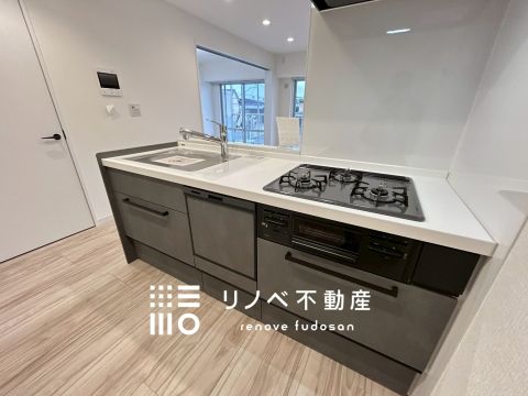 食洗機付きで忙しい毎日も家事ラクに。リフォーム済みで気持ちよく新生活をスタートできます