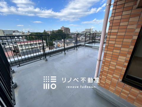 ルーフバルコニー