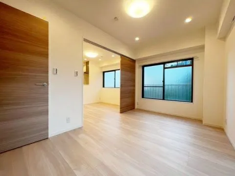 令和7年9月末にリノベーション完了したばかりのお部屋です！