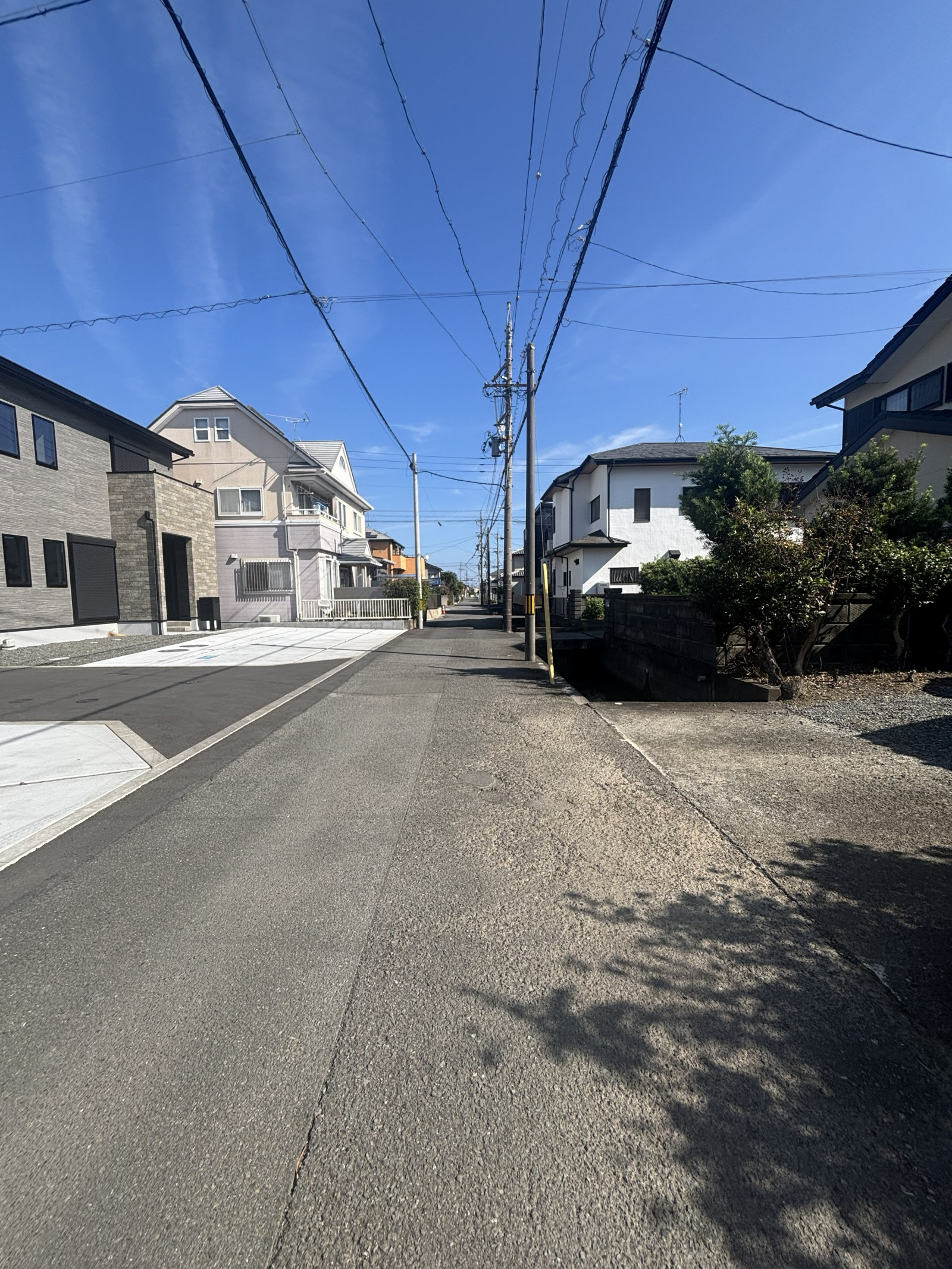 前面道路東方面。