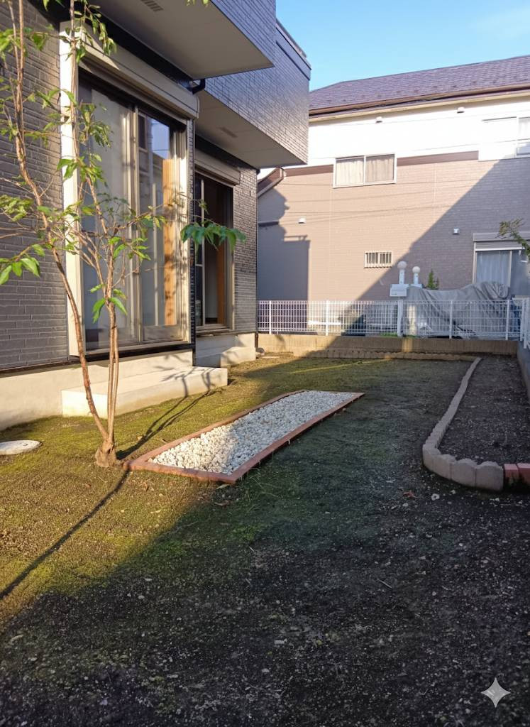 お庭がとても広く、ガーデニングも楽しめそう♪