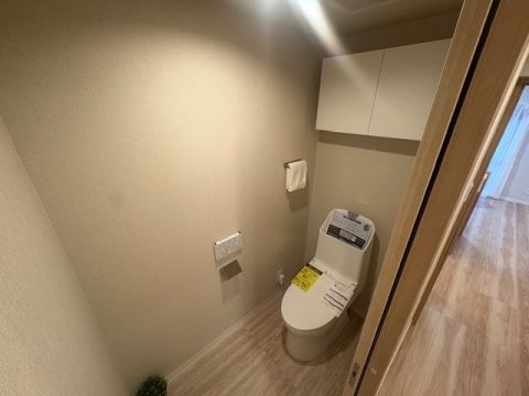 トイレも新規交換済みです。