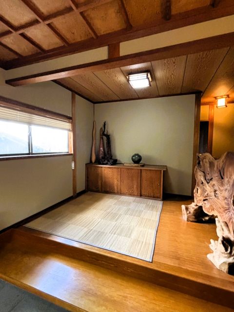 風格のある和風の広々とした玄関です