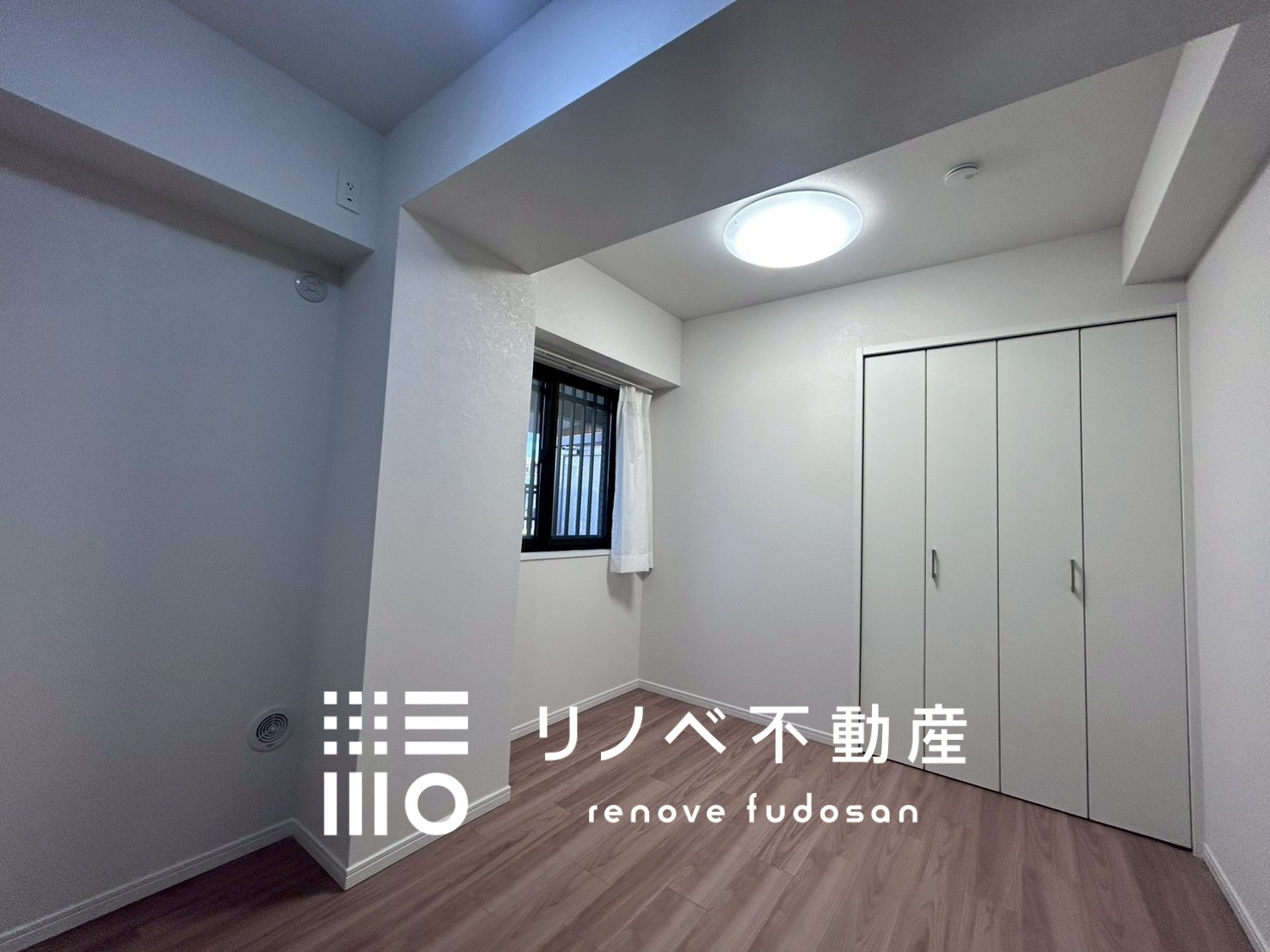 5.2帖洋室にクローゼット完備。寝室や書斎に使いやすく、収納力も備えた快適な個室空間