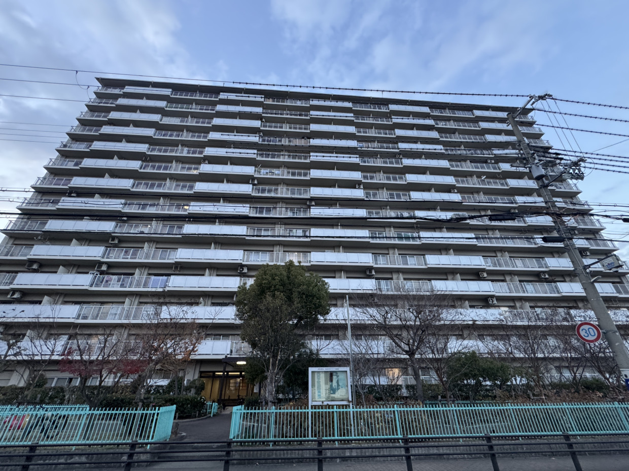 山陽「西代」駅徒歩３分！JR「新長田駅」徒歩８分！目の前公園です♪