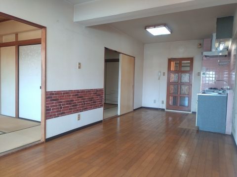 約12帖のリビングダイニング