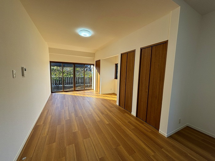 LDKは約17.5帖の広々とした空間です。リビングクローゼットもあり、細やかな荷物もすっきりと収納できます。