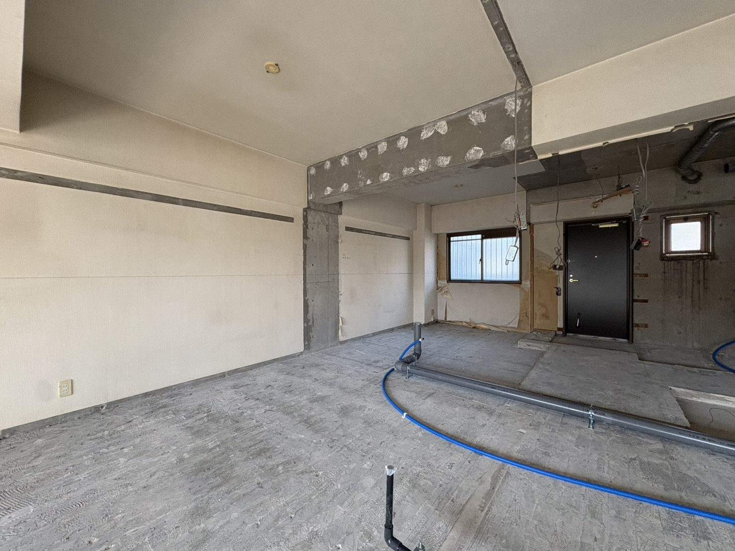 現状、スケルトン状態