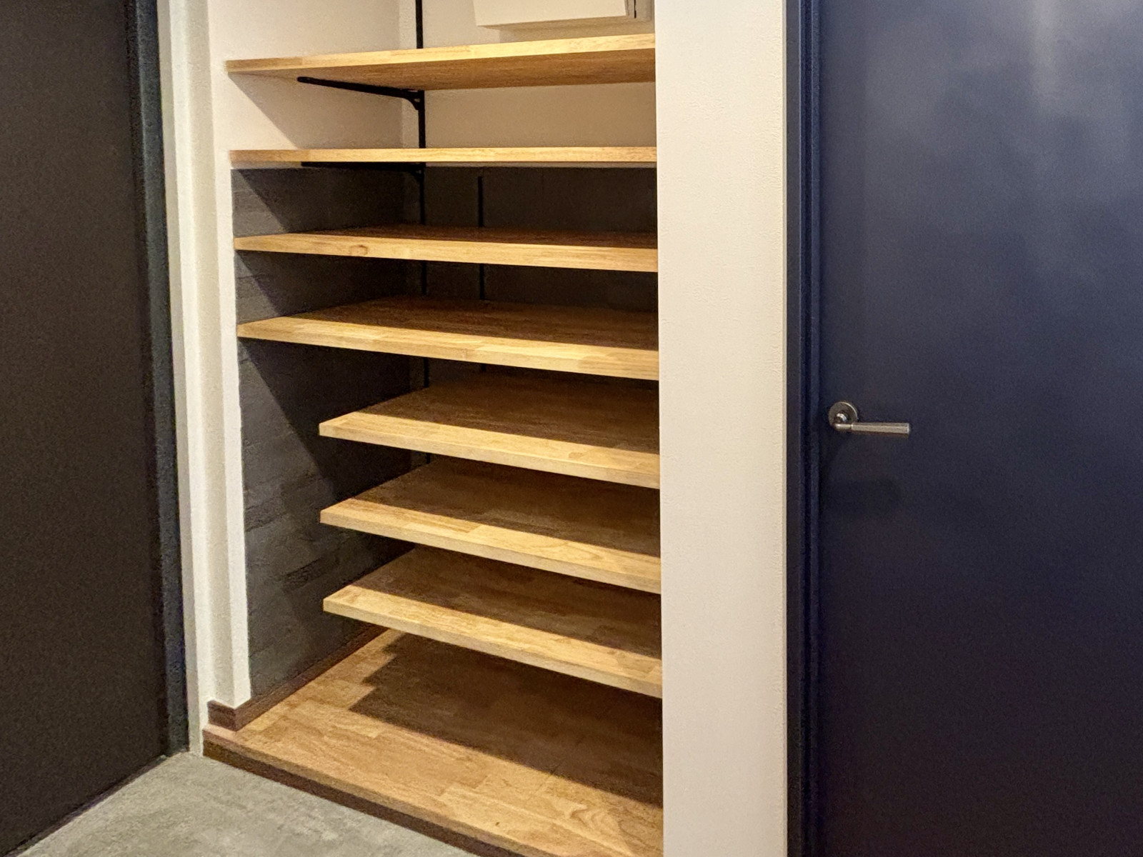 靴もオープンに収納