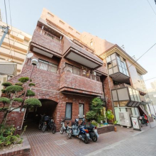 【外観写真】綱島駅徒歩5分！周辺のお買い物施設が充実しています。