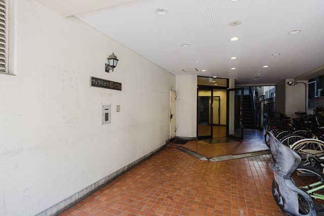 【エントランス】